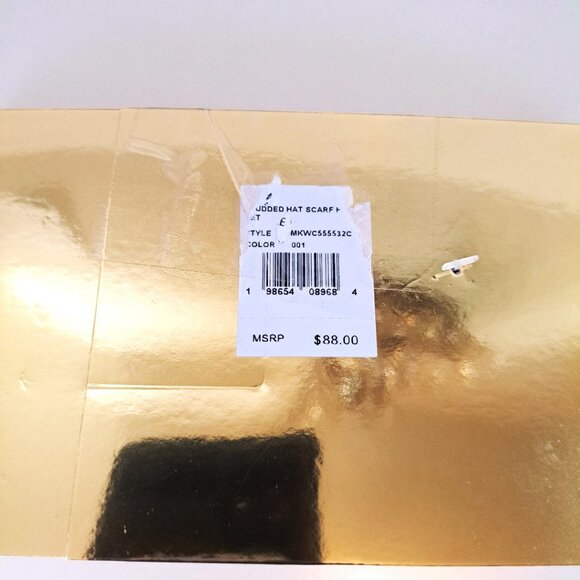 Michael Kors Women's Black Scarf and Hat Set NWT - Picture 9 of 10